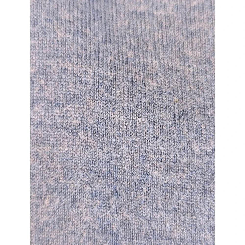 Banana Republic Men's Medium Extra Fine Merino Wool V Neck Pullover Blue Sweater